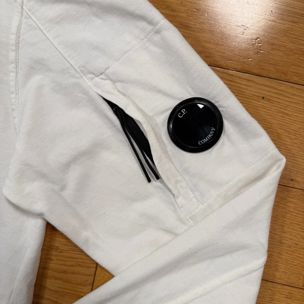 CP‎ Company Mens Medium White Quarter Zip Lens Sleeve Sweatshirt Made in Italy